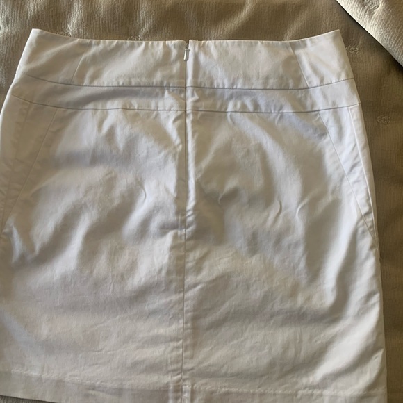 Ann Taylor a-line white skirt Sz 8 - Picture 3 of 10